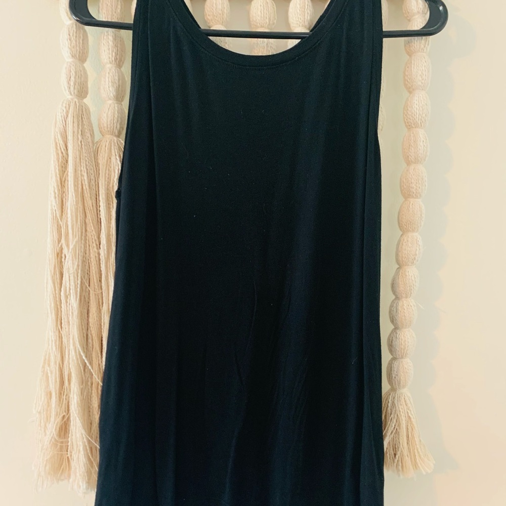 Open-back tank